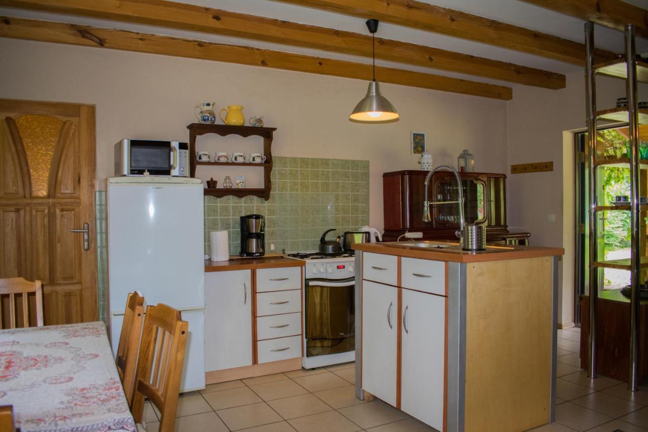 Gospodarstwo Agroturystyczne Nad Jeziorem Wsrod Lasow Lipnica  Exterior foto